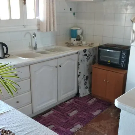 아파트 Katerinas Place Kanálion